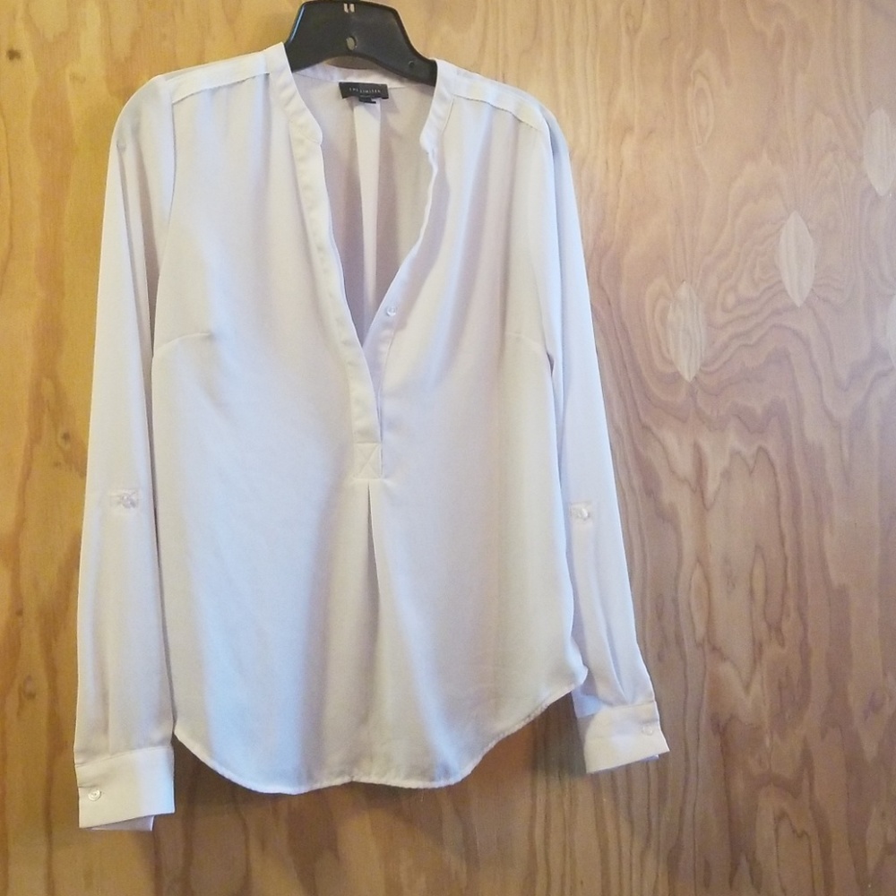 White Vneck button blouse